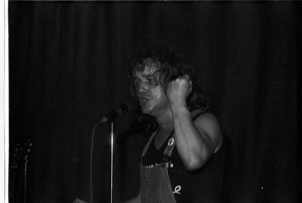 LK-26.jpg (403218 bytes)